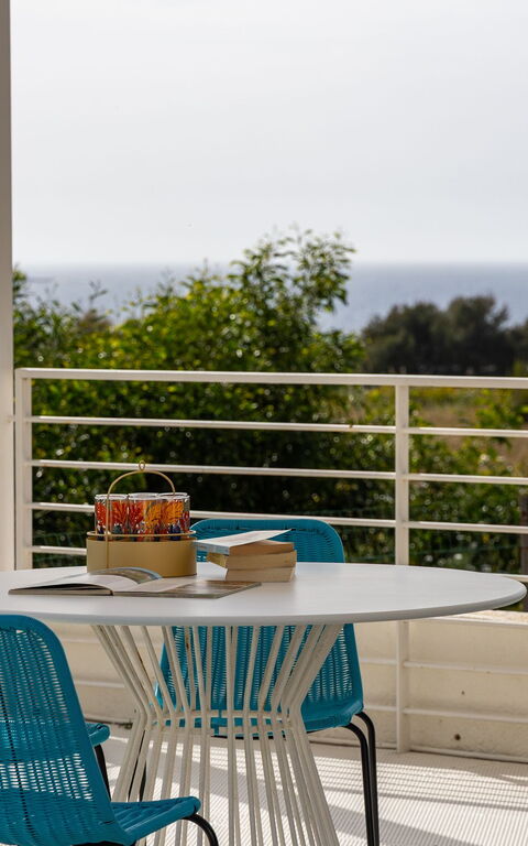 Villa Pizzolungo: Ansichten, Balkon / Terrasse / Patio