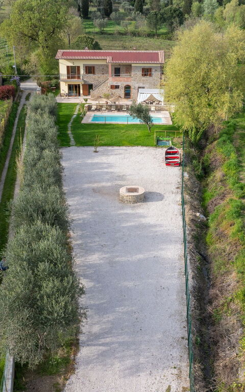 Villa Anna: Ansichten, Draussen