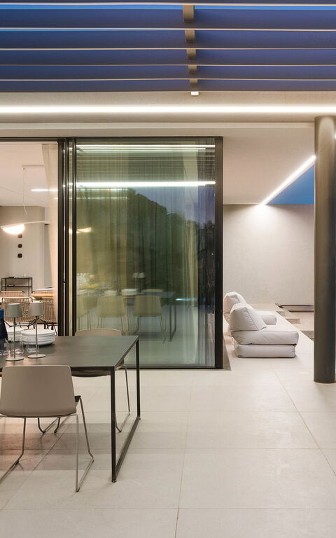 Villa Calypso: Ansichten, Außen, Balkon / Terrasse / Patio, Draussen, Schwimmbad