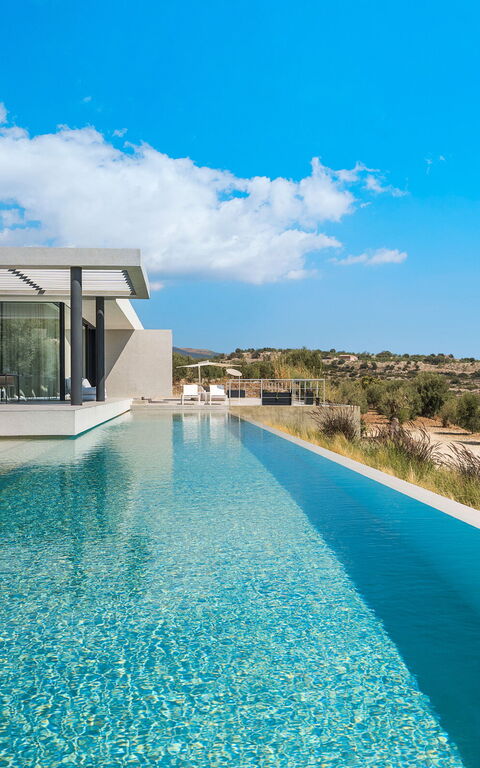 Villa Calypso: Ansichten, Außen, Draussen, Schwimmbad