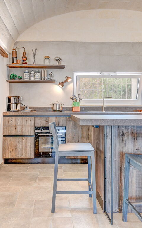 Trulli di Luccio: Esszimmer, Küche