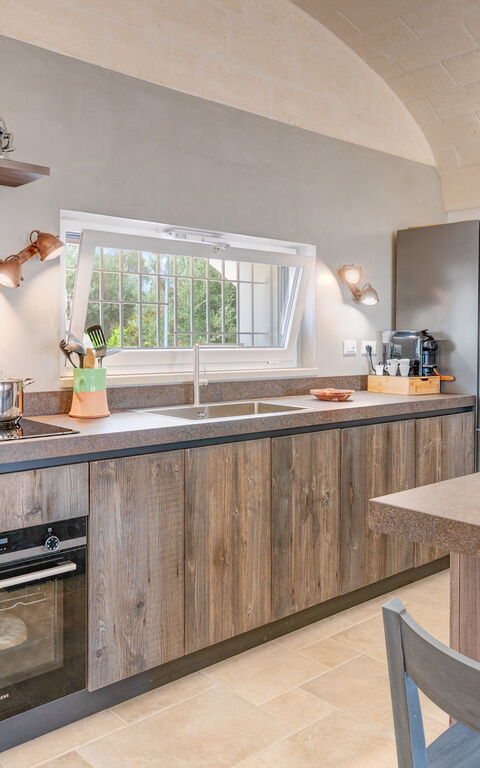 Trulli di Luccio: Esszimmer, Küche