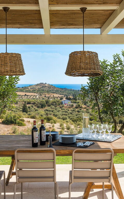 Villa Petite Afrique: Außen, Balkon / Terrasse / Patio, Draussen