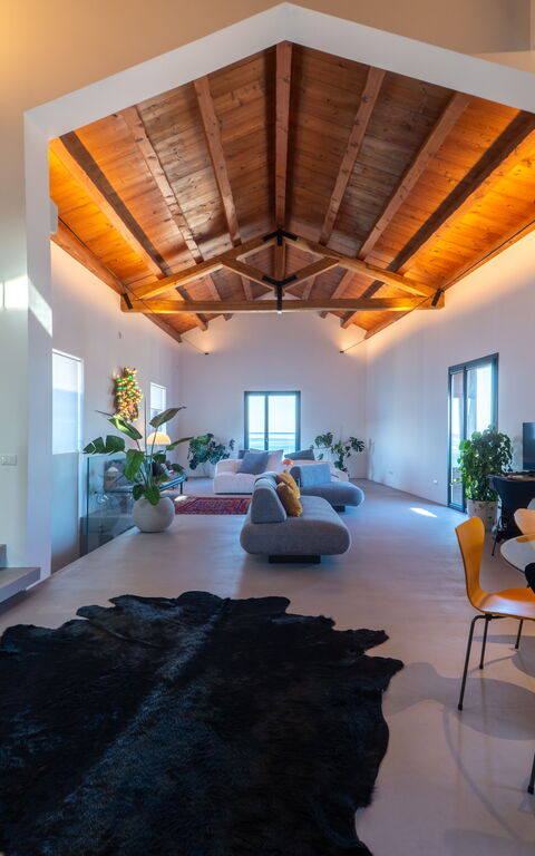 Punta Marina Luxury House: Wohnzimmer