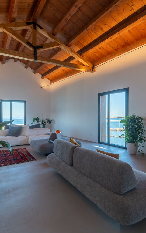 Punta Marina Luxury House: Wohnzimmer