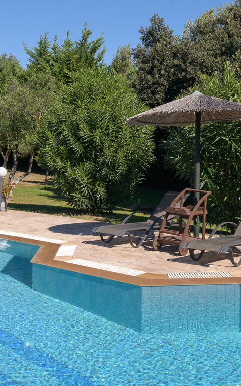 Villa Melitti: Außen, Draussen, Garten, Schwimmbad