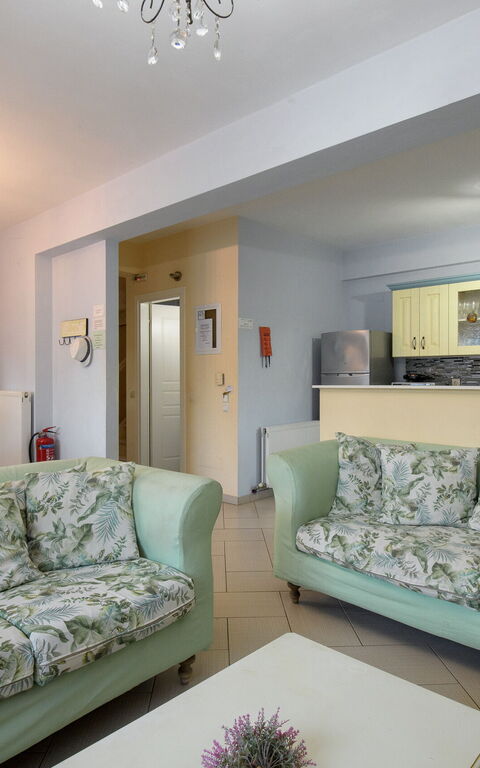 Doctor'S House: Wohnzimmer