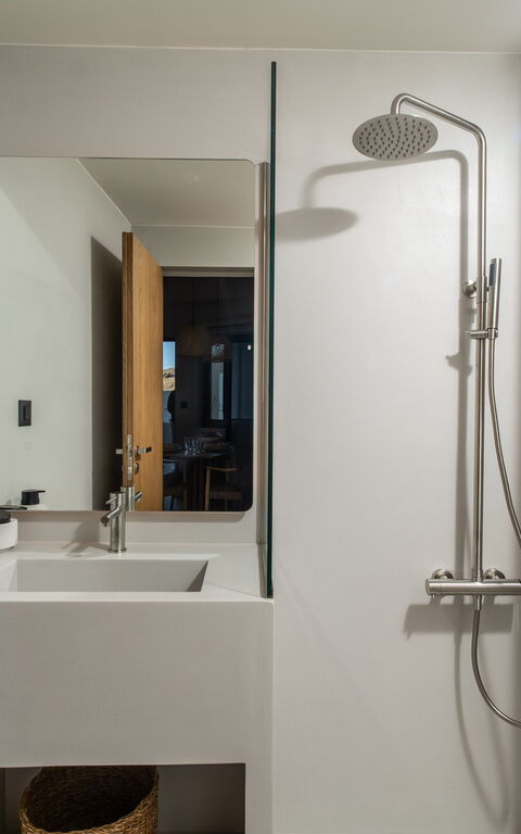 Lofos Horizon Villa: Bad