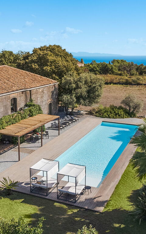 Muna Retreat: Ansichten, Außen, Draussen, Schwimmbad