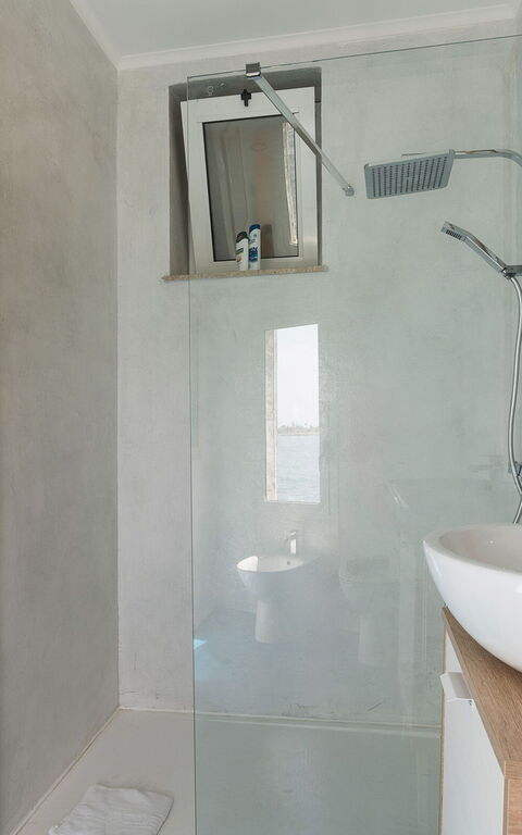 Montalbano Suite: Bad