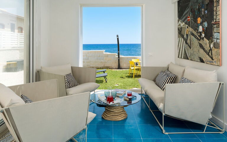 Montalbano Suite: Küche, Wohnzimmer