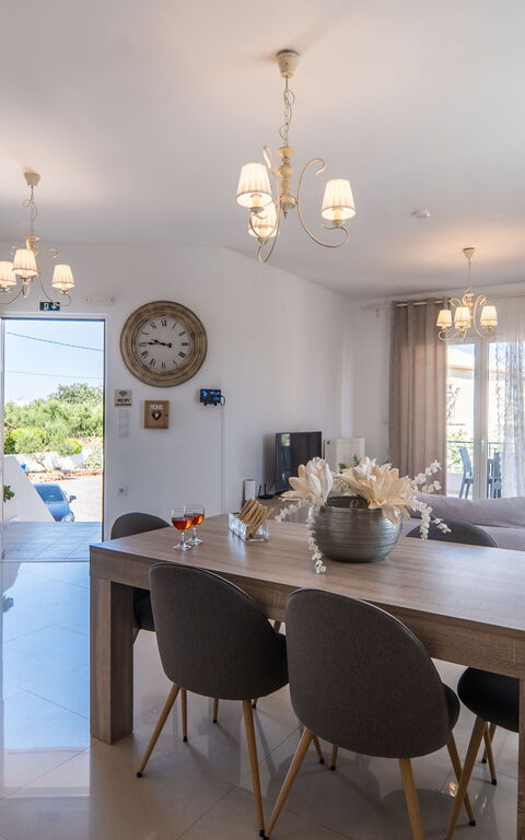 Magnolia: Esszimmer, Wohnzimmer