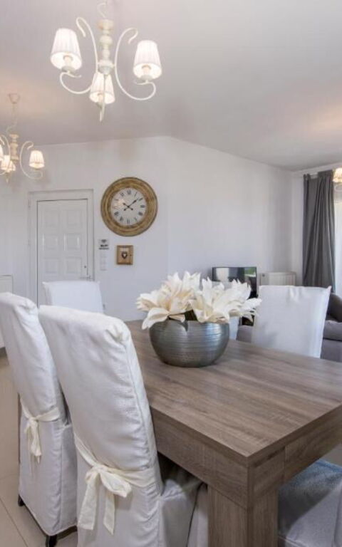 Magnolia: Esszimmer, Wohnzimmer