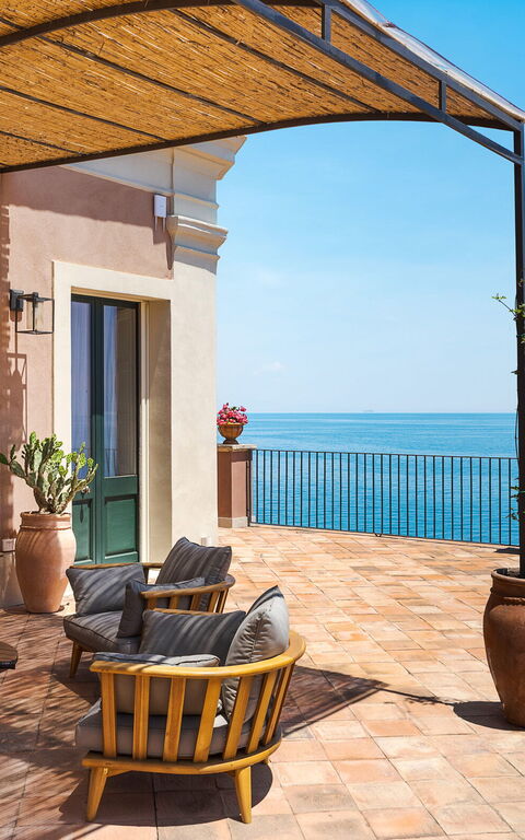 Villa Continella: Ansichten, Außen, Balkon / Terrasse / Patio, Draussen