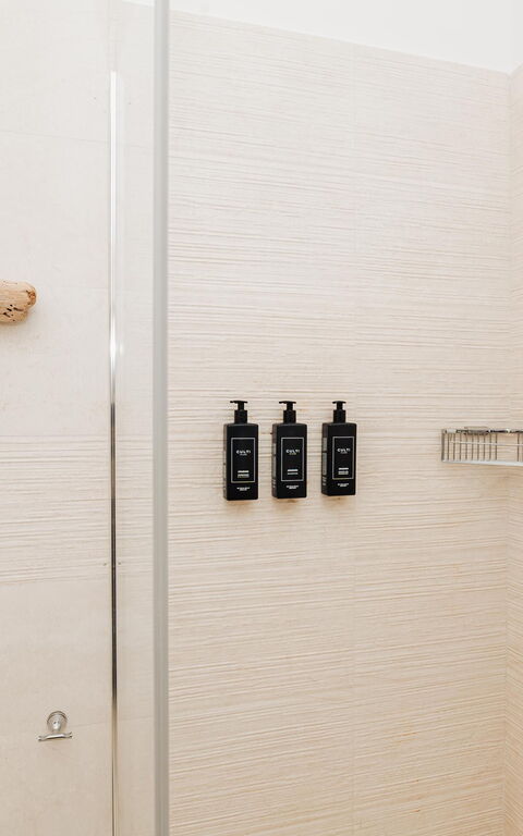 Villa Marinella: Bad