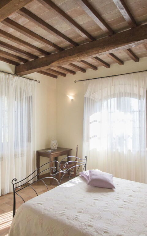 Podere Peteglia: Schlafzimmer