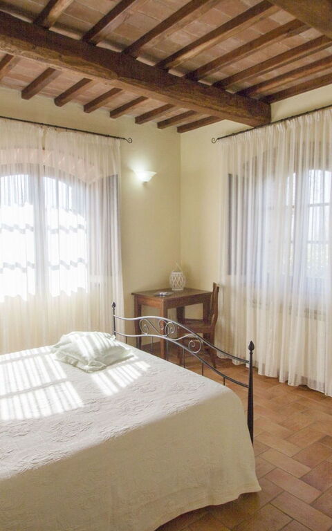 Podere Peteglia: Schlafzimmer