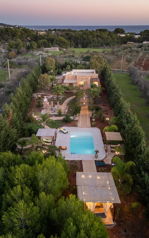 Villa Renedda: Ansichten, Schwimmbad