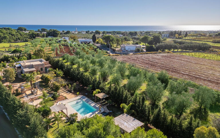 Villa Renedda: Ansichten, Schwimmbad