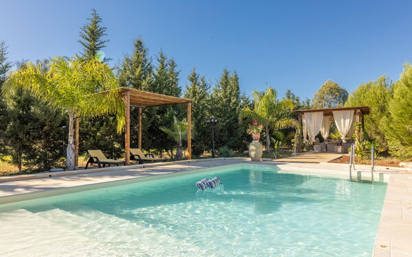 Villa Renedda: Außen, Draussen, Schwimmbad