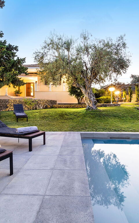 Villa Profumo D'Oriente: Außen, Draussen, Garten, Schwimmbad