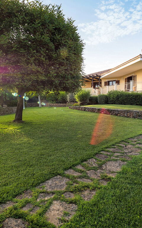 Villa Profumo D'Oriente: Außen, Draussen, Garten