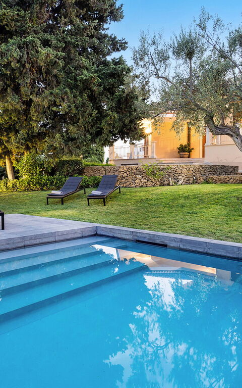 Villa Profumo D'Oriente: Außen, Draussen, Garten, Schwimmbad