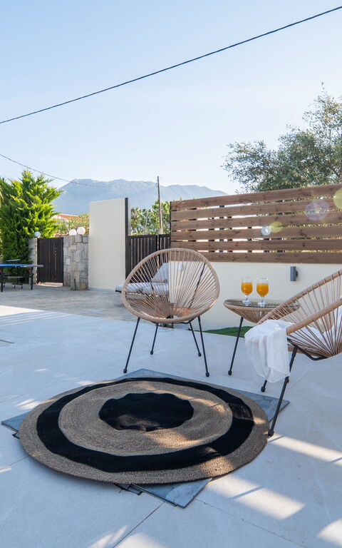 Villa Olympia: Außen, Balkon / Terrasse / Patio, Draussen