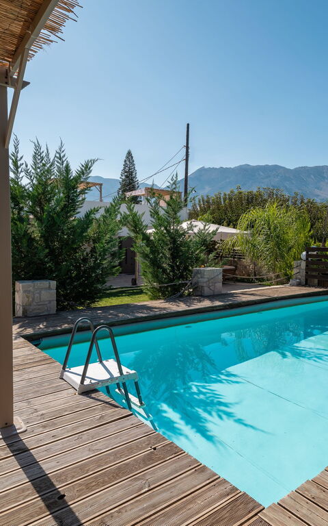 Villa Olympia: Außen, Draussen, Garten, Schwimmbad