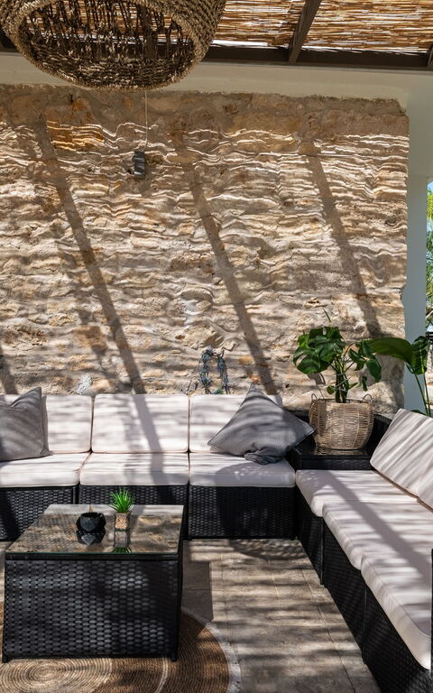 Villa Olympia: Außen, Balkon / Terrasse / Patio, Draussen