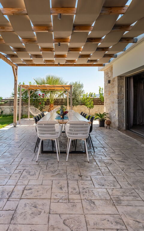 Villa Olympia: Außen, Balkon / Terrasse / Patio, Draussen, Garten