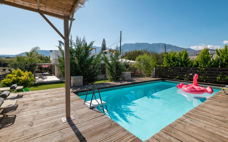 Villa Olympia: Außen, Draussen, Garten, Schwimmbad