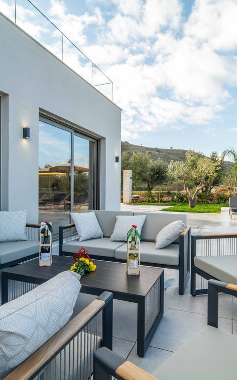 Villa Vasilissa: Außen, Draussen