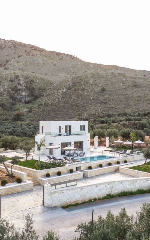 Villa Vasilissa: Außen, Draussen