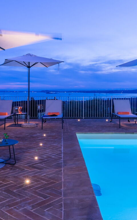 Tenuta Poggio Guiano: Ansichten, Außen, Draussen, Schwimmbad