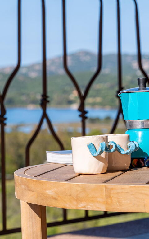 Villa Zephyros: Ansichten, Außen, Balkon / Terrasse / Patio, Draussen