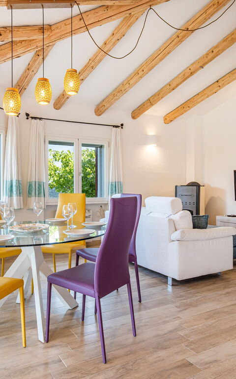 Villa Zephyros: Esszimmer, Wohnzimmer