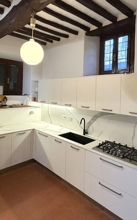 Villa Ulivacci: Küche