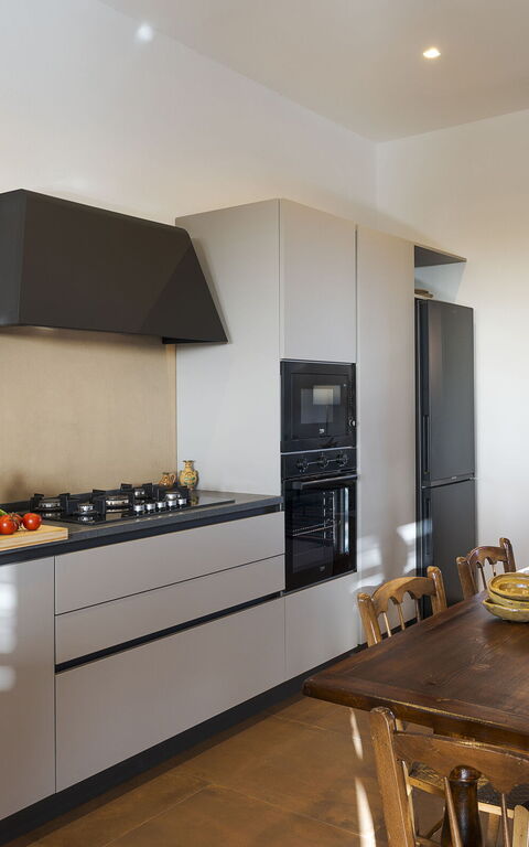 Villa Memà: Esszimmer, Küche