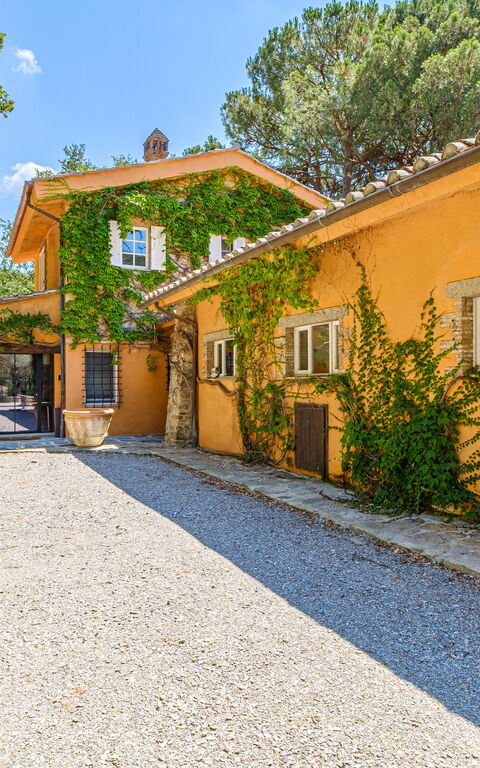 Villa Roseto: Außen, Draussen