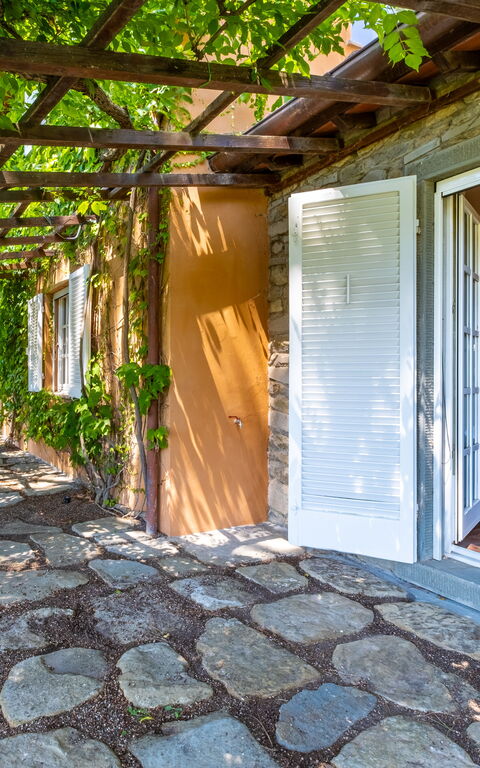 Villa Roseto: Außen, Draussen