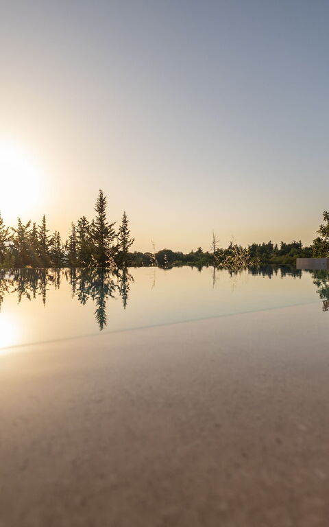 Villa Melia: Ansichten, Außen, Draussen, Schwimmbad