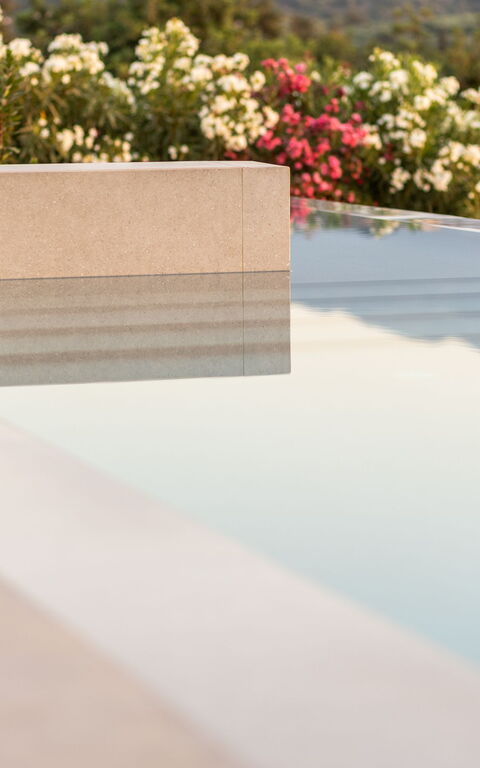 Villa Melia: Außen, Draussen