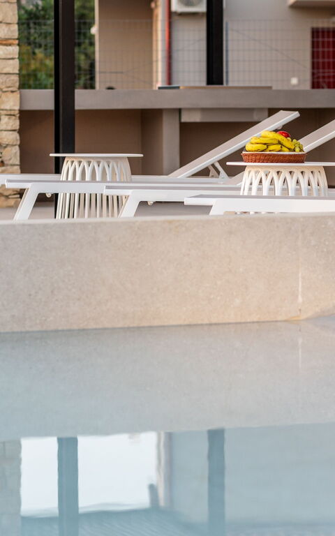 Villa Melia: Außen, Draussen