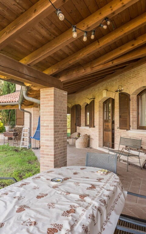 Villa Belvedere San Bartolo: Außen, Balkon / Terrasse / Patio, Draussen, Garten