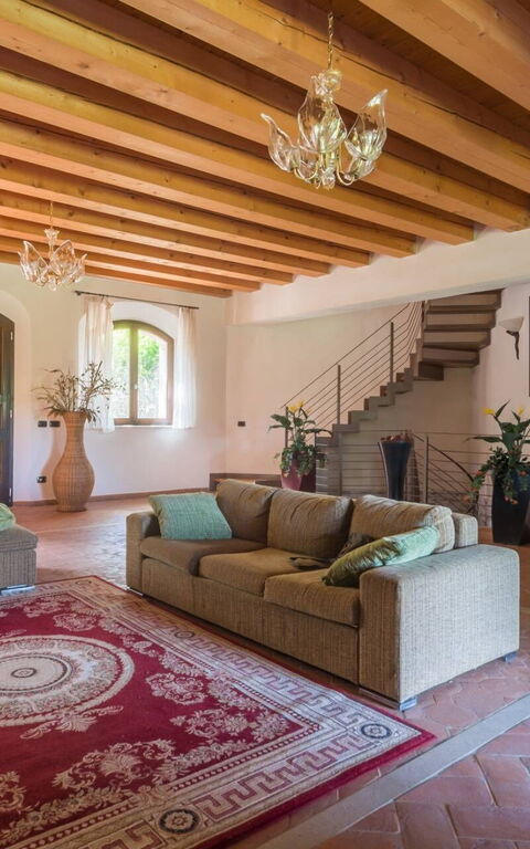Villa Belvedere San Bartolo: Wohnzimmer