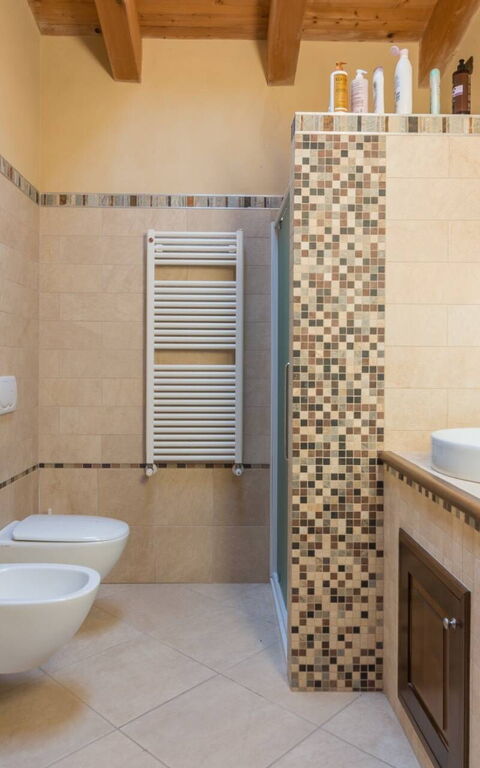 Villa Belvedere San Bartolo: Bad