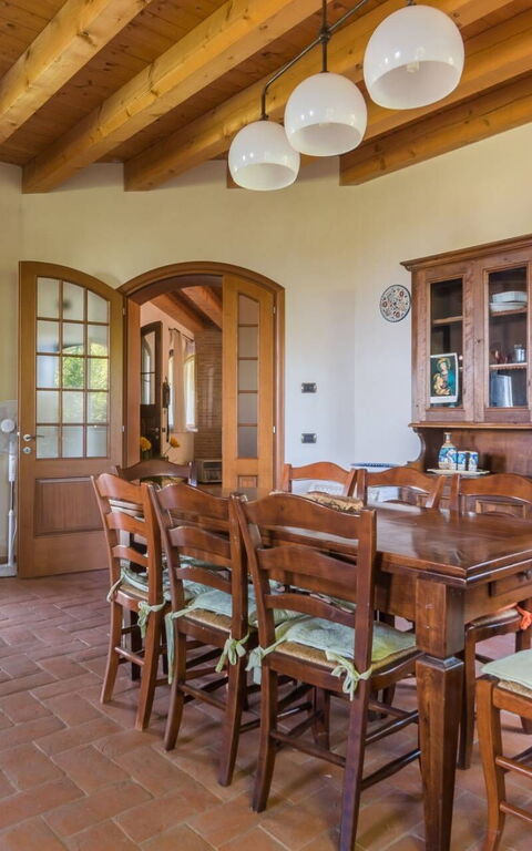 Villa Belvedere San Bartolo: Esszimmer