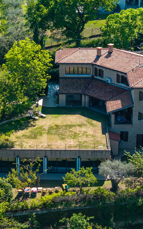 Villa Belvedere San Bartolo: Ansichten, Außen, Draussen, Garten