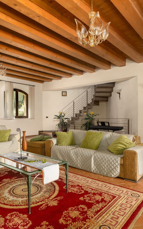 Villa Belvedere San Bartolo: Wohnzimmer